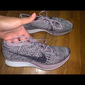 Nike Flyknit Racing Sneakers W6 / 4.5Y